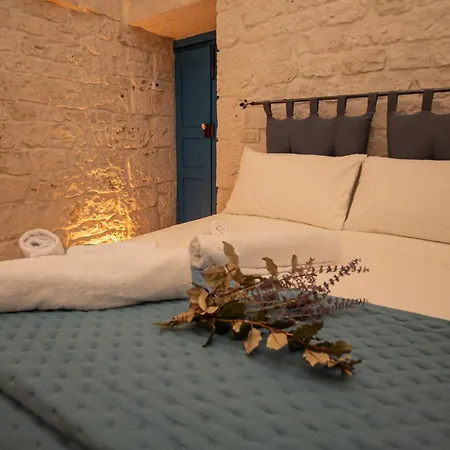 Trullamie Terra Rossa Vakantiehuis Ostuni