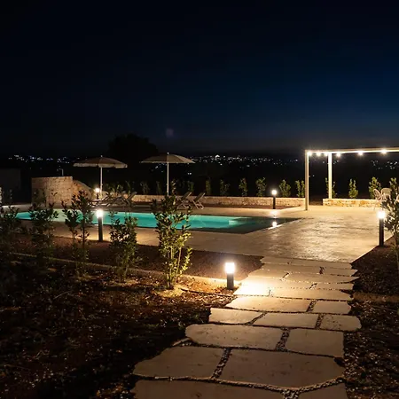 Trullamie Terra Rossa Vakantiehuis Ostuni