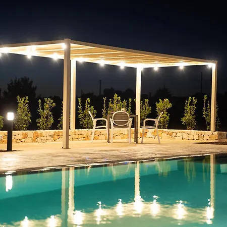 Trullamie Terra Rossa 奥斯图尼