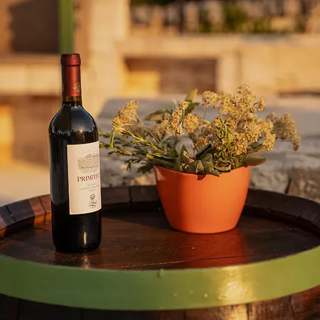 Trullamie Terra Rossa 奥斯图尼