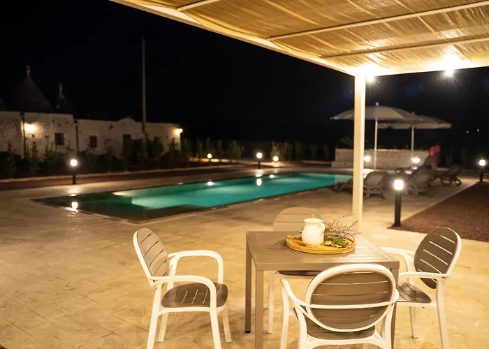 Ferienhaus Trullamie Terra Rossa Ostuni