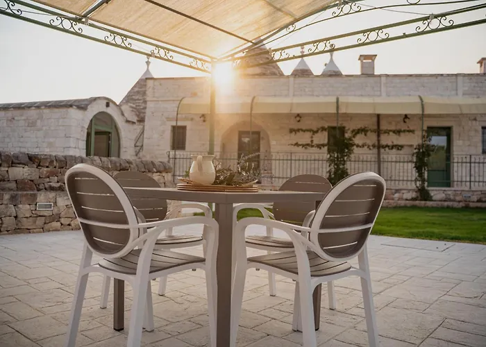 Trullamie Terra Rossa Ferienhaus Ostuni